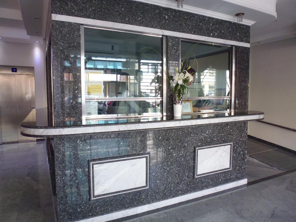 Hotel Athos Buenos Aires Exteriör bild