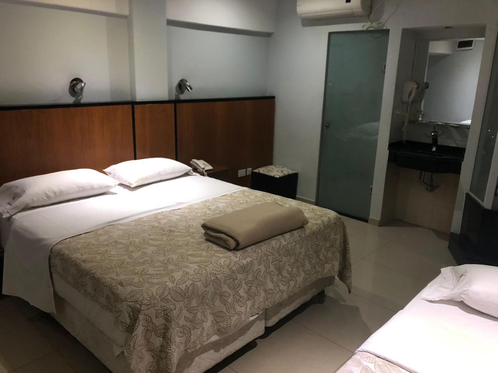 Hotel Athos Buenos Aires Exteriör bild